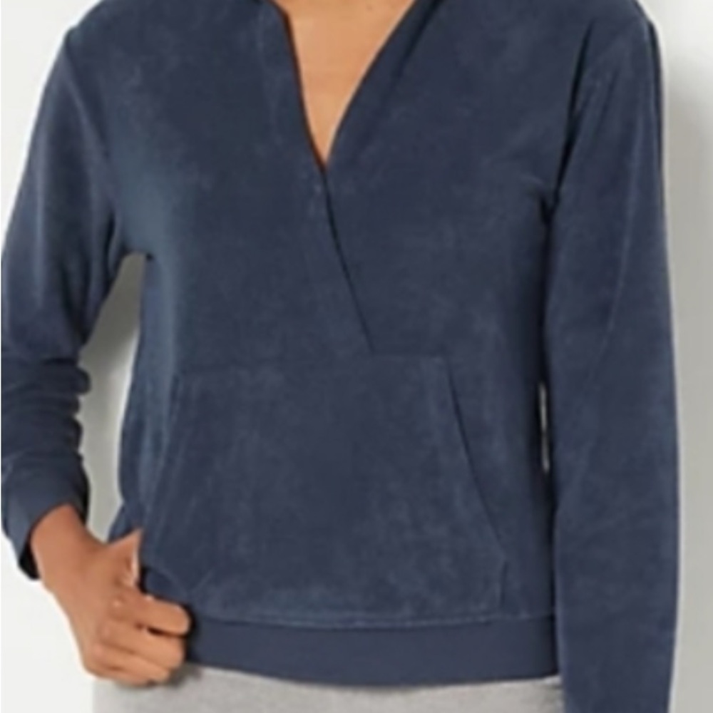 Barefoot Dreams Beach Terry Gray Hooded Long Sleeve